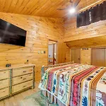 Pine Bear Pocono Lake Cabin Hot Tub And Game Room